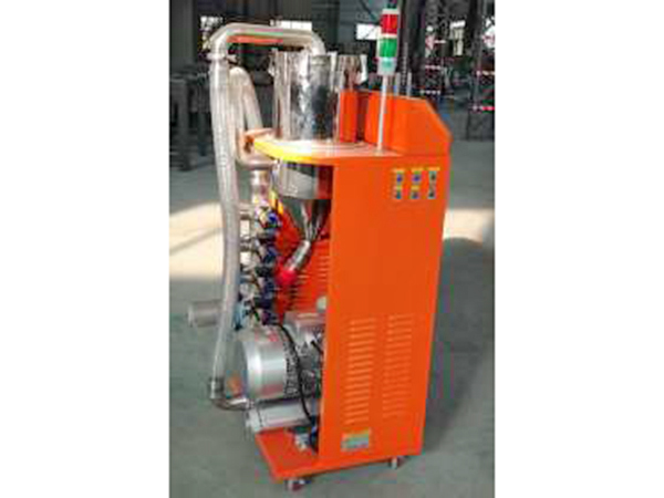 自动吸料机助力企业提升生产效率